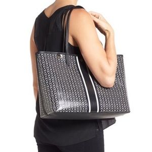 Tory Burch Gemini Link Tote MINT With Tassel Charm